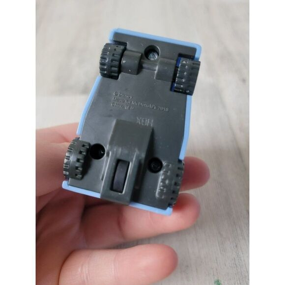 McDonald's 2018 Wreck-It Ralph fix it Felix toy figure - Picture 6 of 6